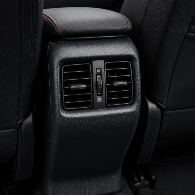 Rear air conditioner vents